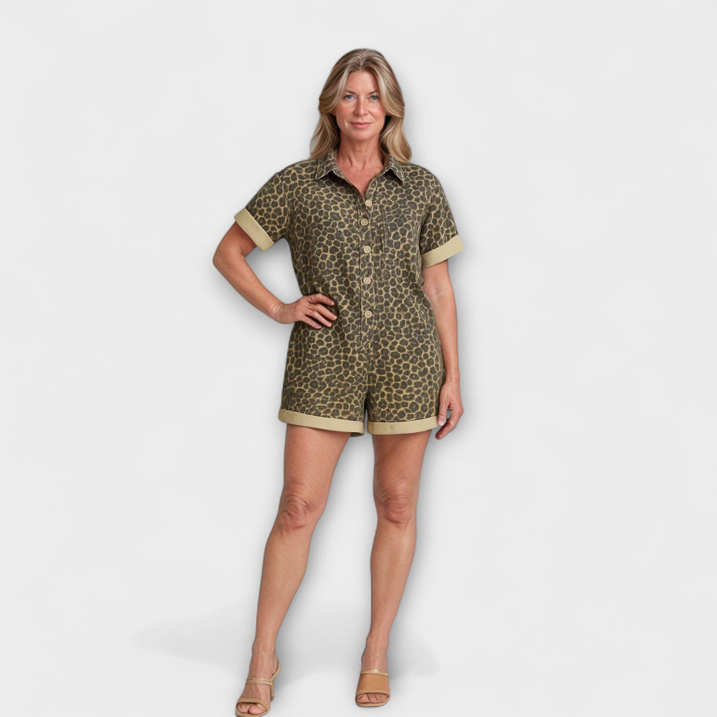 Nonette - Marškininė jumpsuit su leopardų raštu