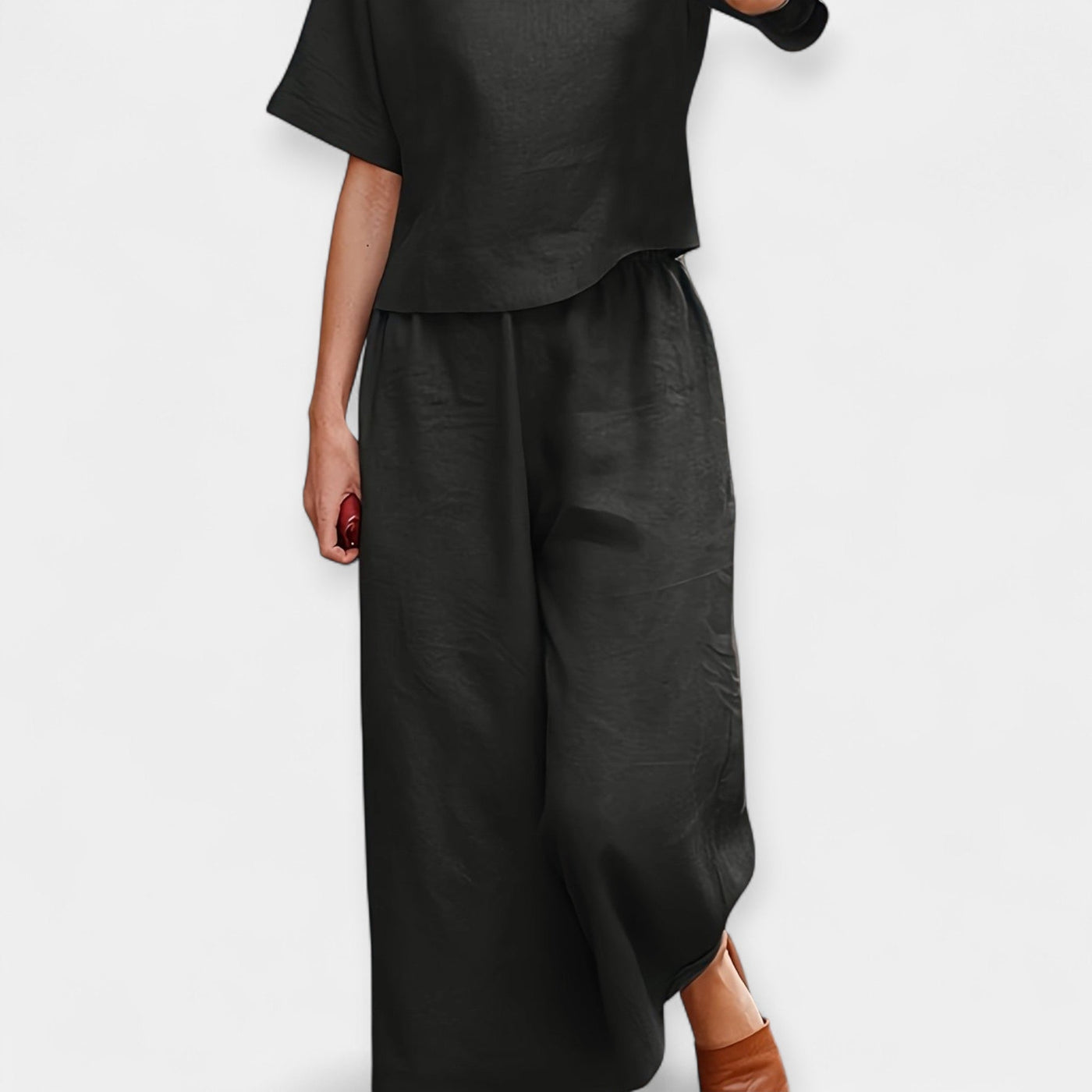 Lengvas Kelnaičių Komplektas su Trumpomis Rankovėmis Marškinėliais