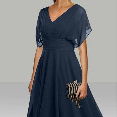 Lada | Elegantiška Midi Suknelė