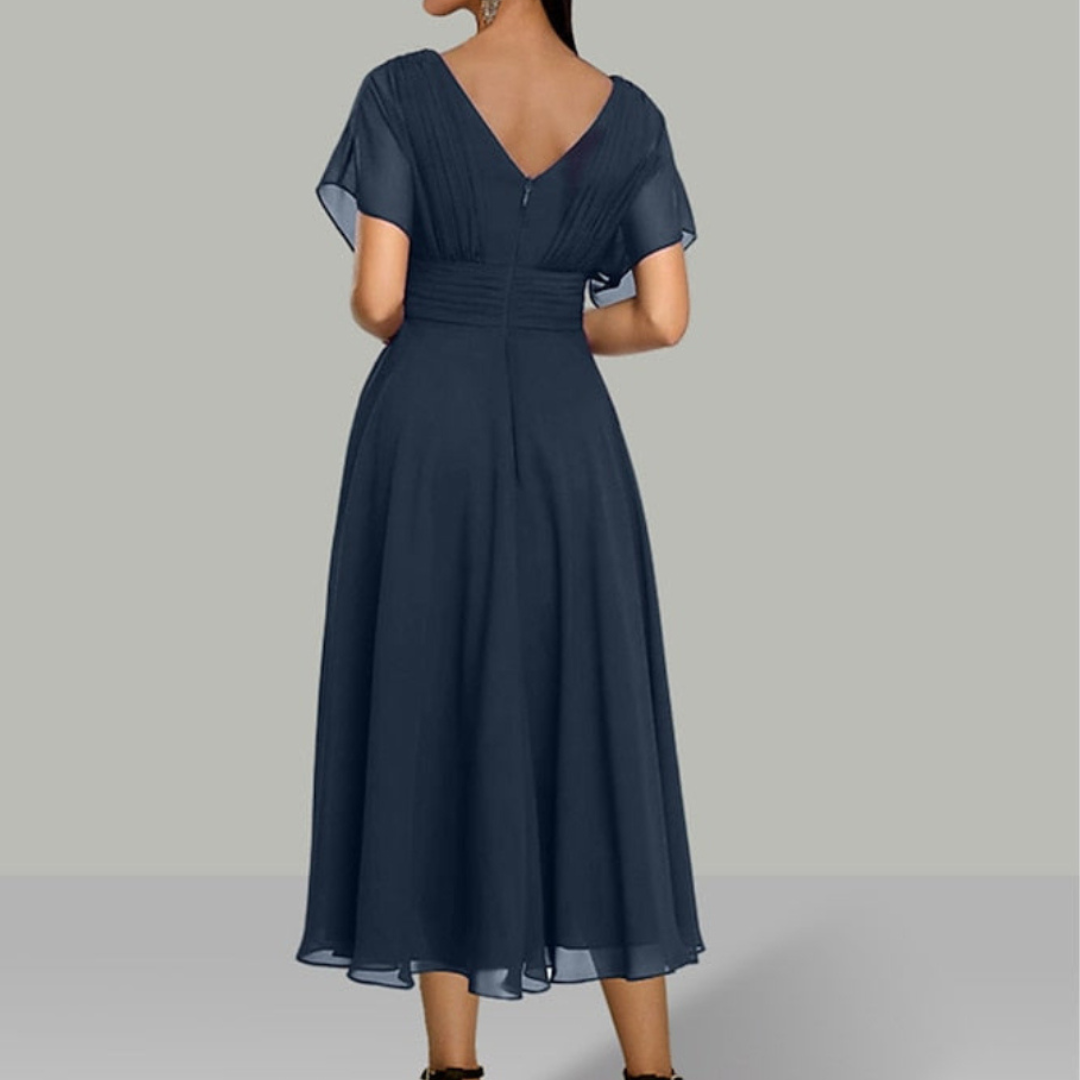 Lada | Elegantiška Midi Suknelė