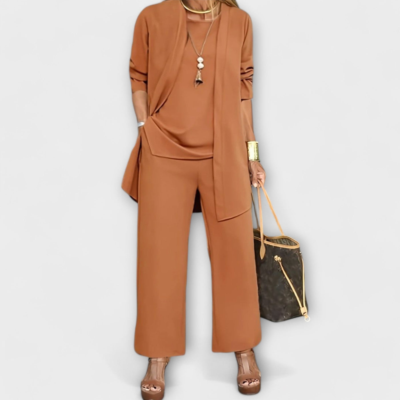 Patogus Trijų Dalių Komplektas