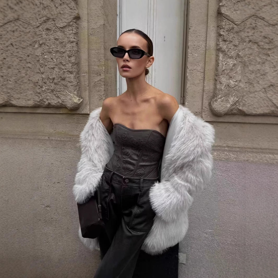 Šiltas dirbtinės kailio paltas moterims