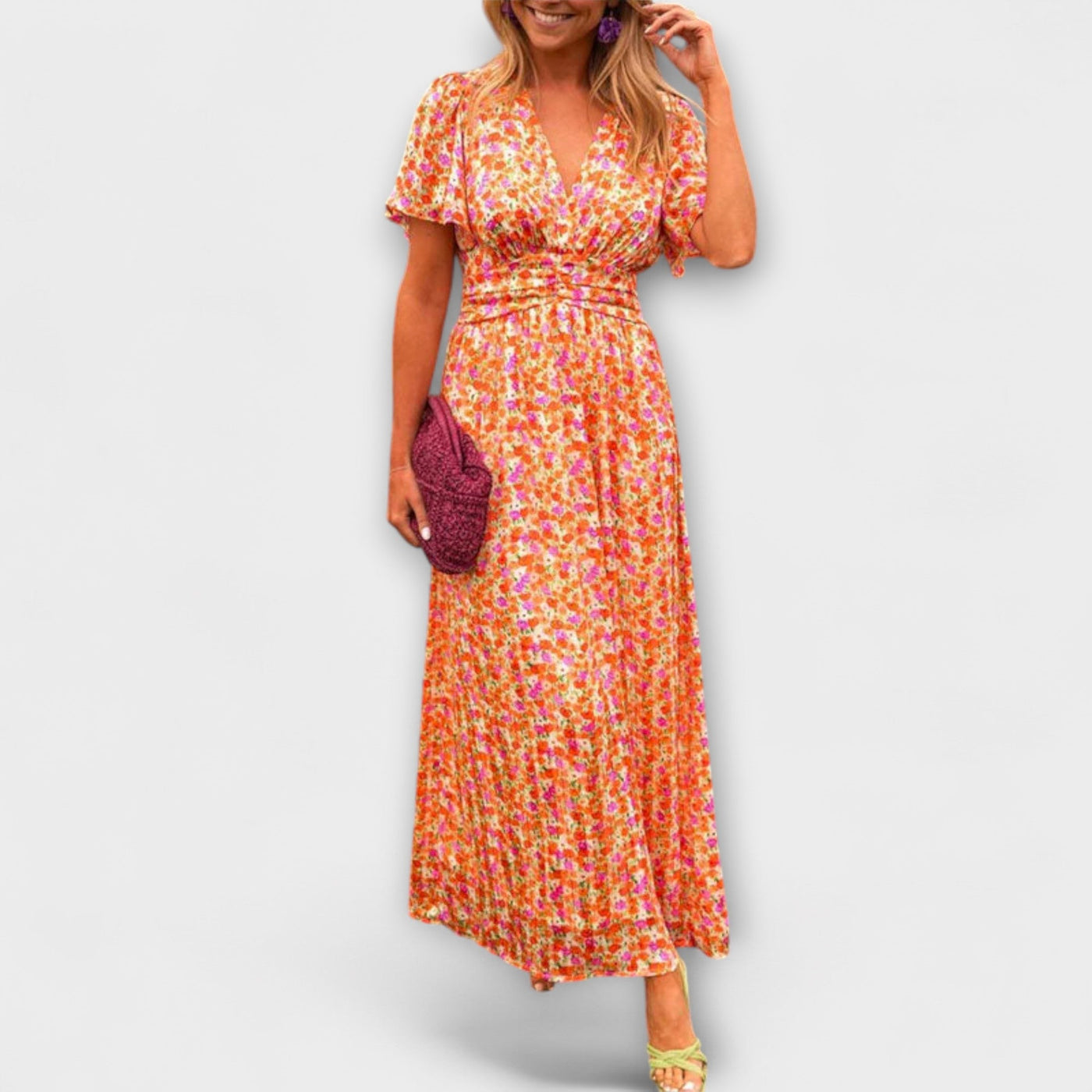 Elsie - Klasikinė Suknelė su V Formos Iškirpte