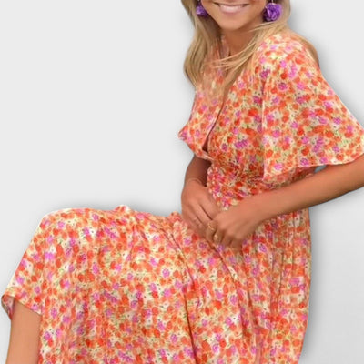 Elsie - Klasikinė Suknelė su V Formos Iškirpte